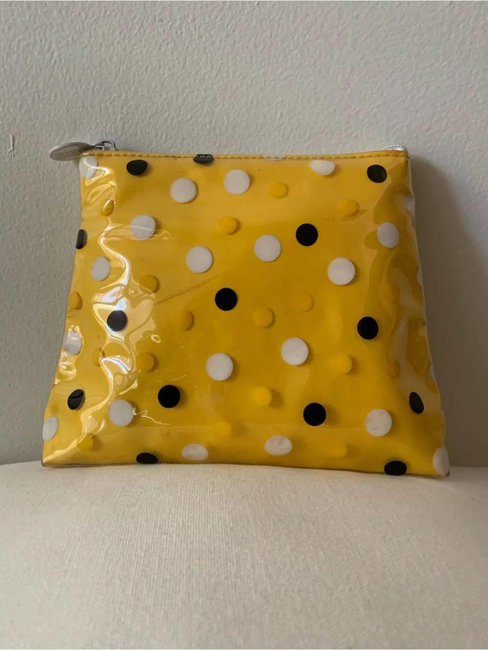 VINTAGE Elizabeth Arden Yellow Polka Dot Vinyl Zipper Pouch